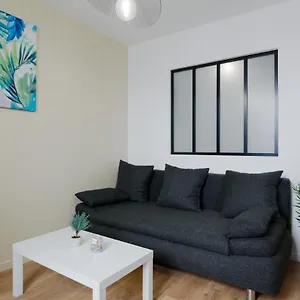 https://royal-vieux-port-climatis.fr-provencehotel.com